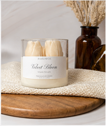 Velvet Bloom Luxury Candle (15.5 oz)