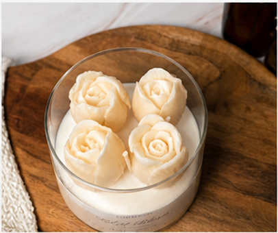 Velvet Bloom Luxury Candle (15.5 oz)
