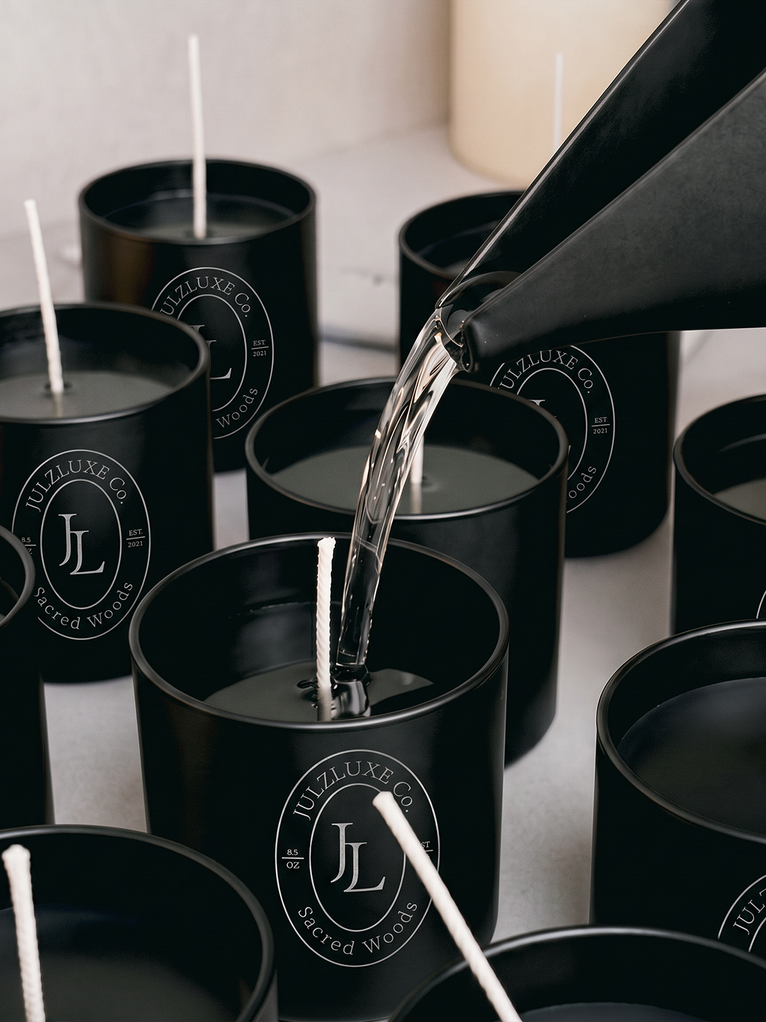 Sacred Woods | Palo Santo & Sandalwood Candle